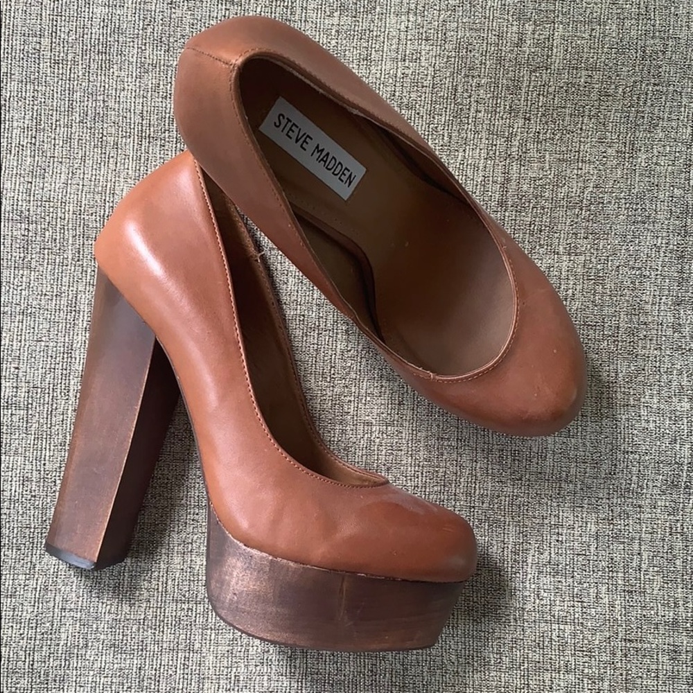 Steve Madden Brown Platform Heels